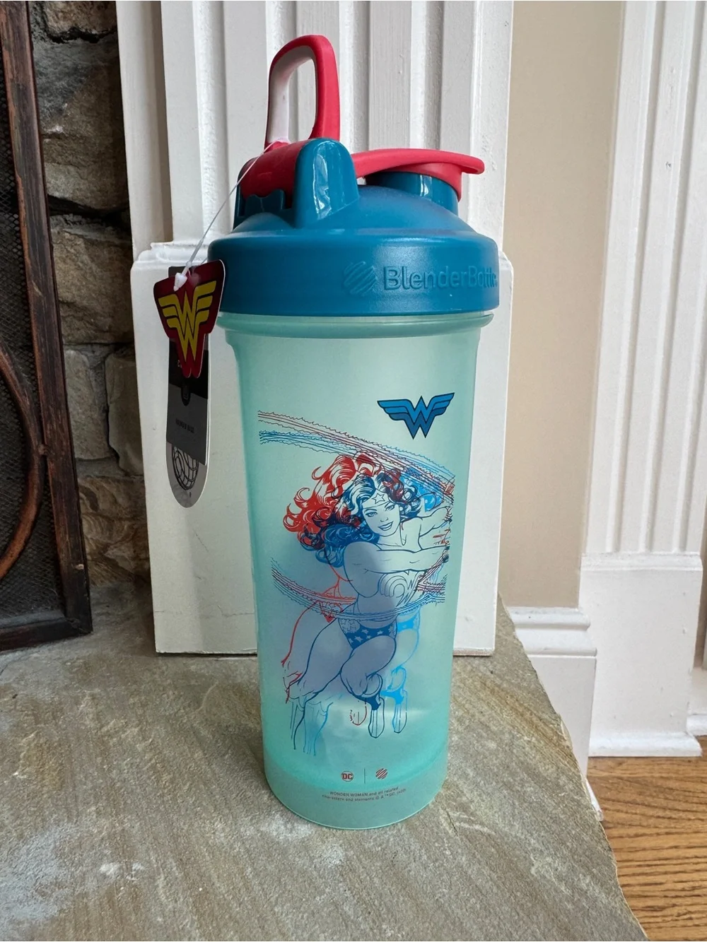 Wonder Woman BlenderBottle NEW